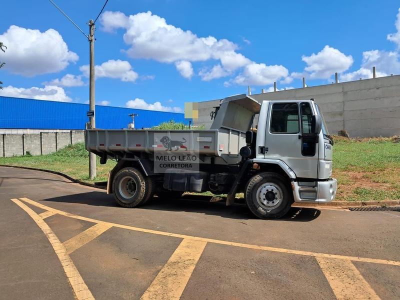 Caminhão Ford Cargo1317 2009 - foto 1 de 6