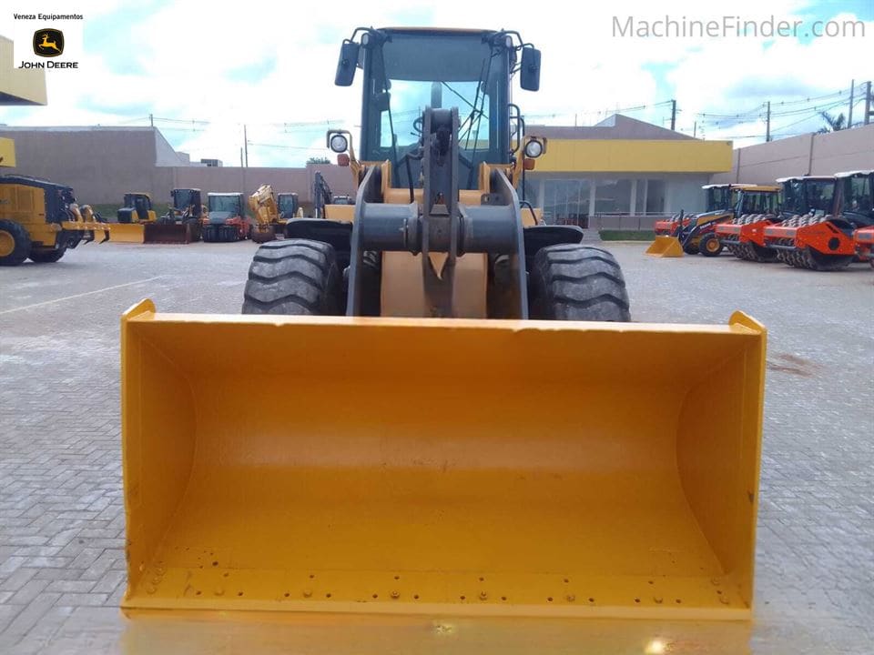 Pá Carregadeira John Deere 524K 2022 - foto 1 de 5