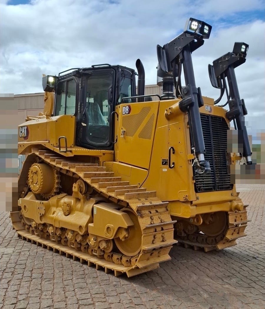 Trator de esteira Caterpillar  D8 2024 - foto 1 de 11