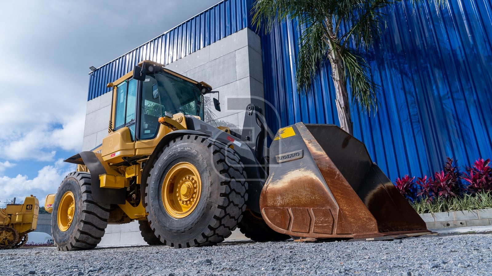 Pá Carregadeira Volvo L70 F 2018 - foto 1 de 11