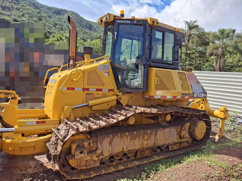 Trator de esteira Komatsu D61-EX 2021 - foto 1 de 15