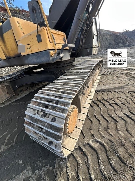 Escavadeira Volvo EC380DL 2015 - foto 1 de 16