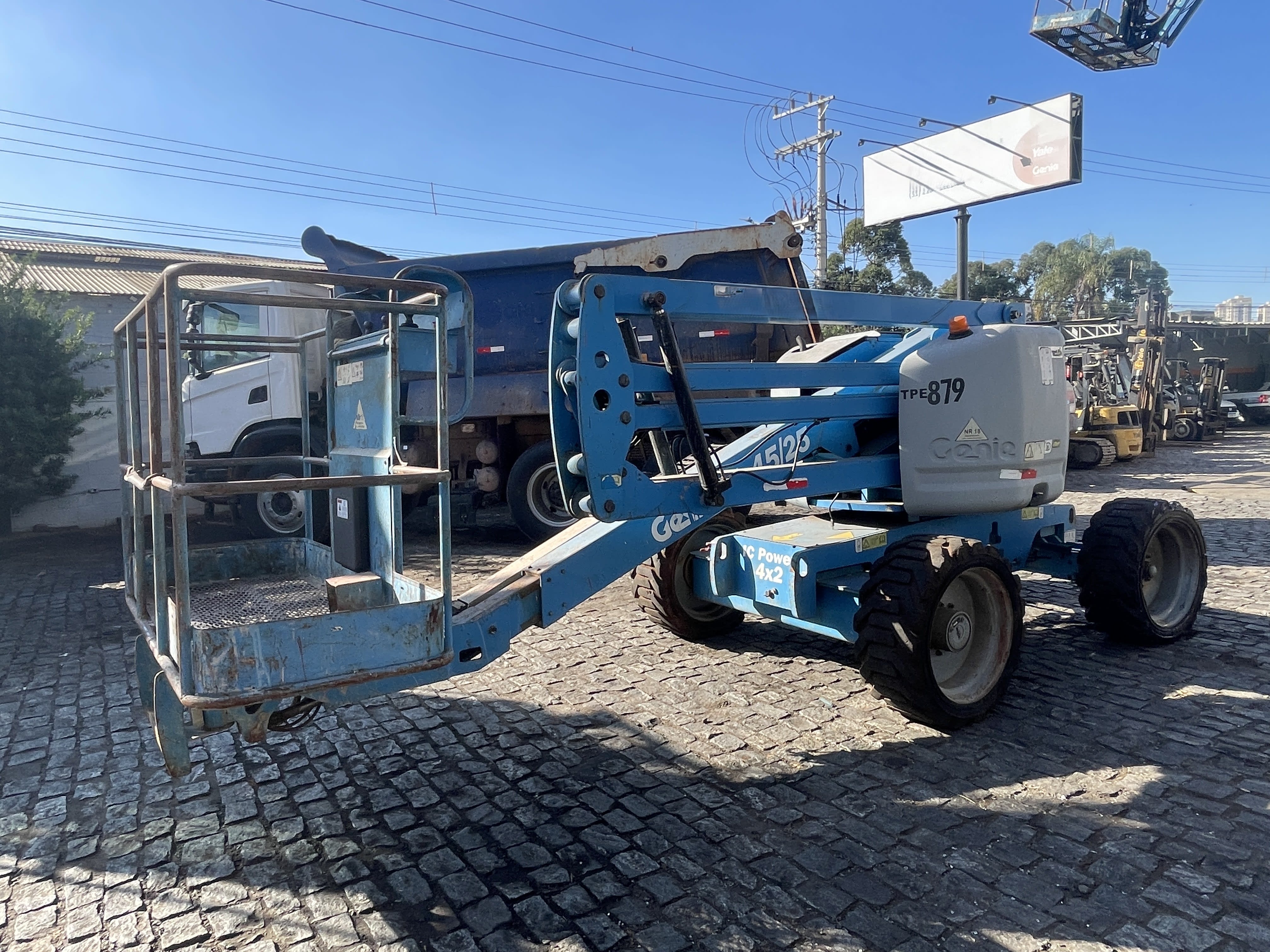 Plataforma elevatória Genie Z45/25 2010 - foto 1 de 10