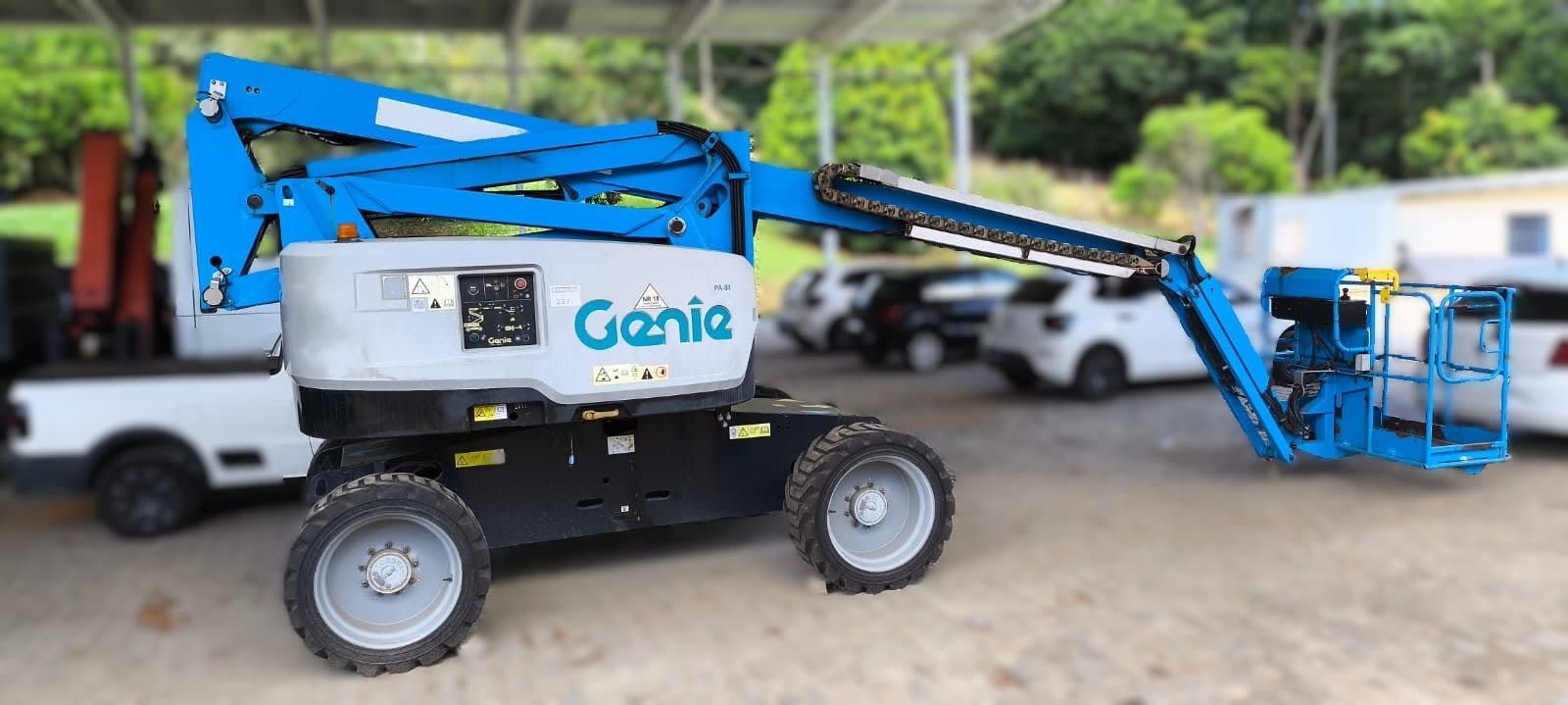 Plataforma elevatória Genie Z 60/37DC 2018 - foto 1 de 7