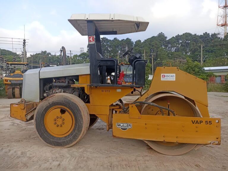 Rolo compactador Müller VAP55 2000 - foto 1 de 7