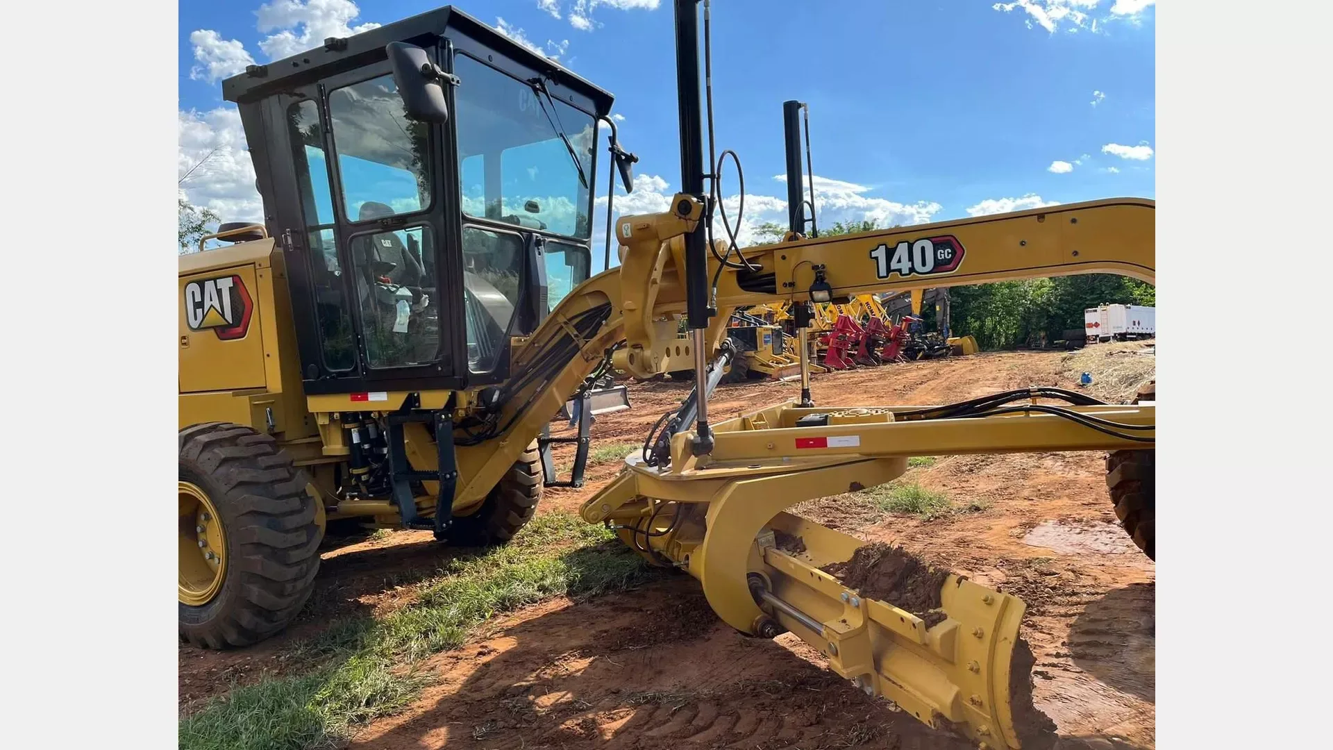 Motoniveladora Caterpillar 140GC 2021 - foto 1 de 8