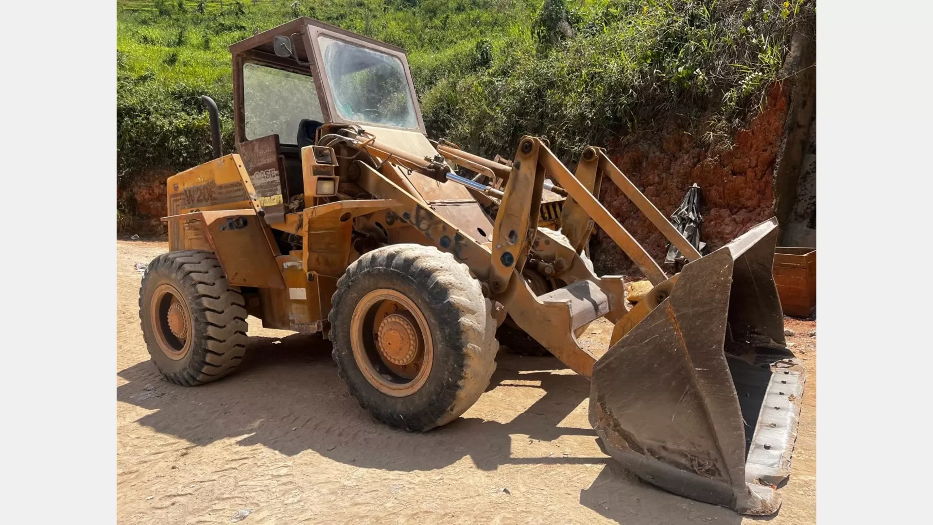 Pá Carregadeira Case W20 1995 - foto 1 de 6