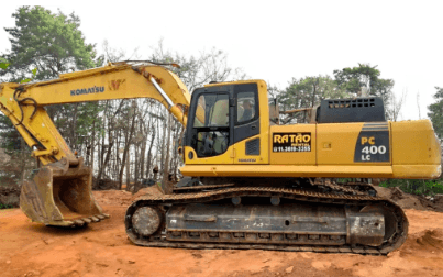 Escavadeira Komatsu PC400LC 2008 - foto 1 de 1