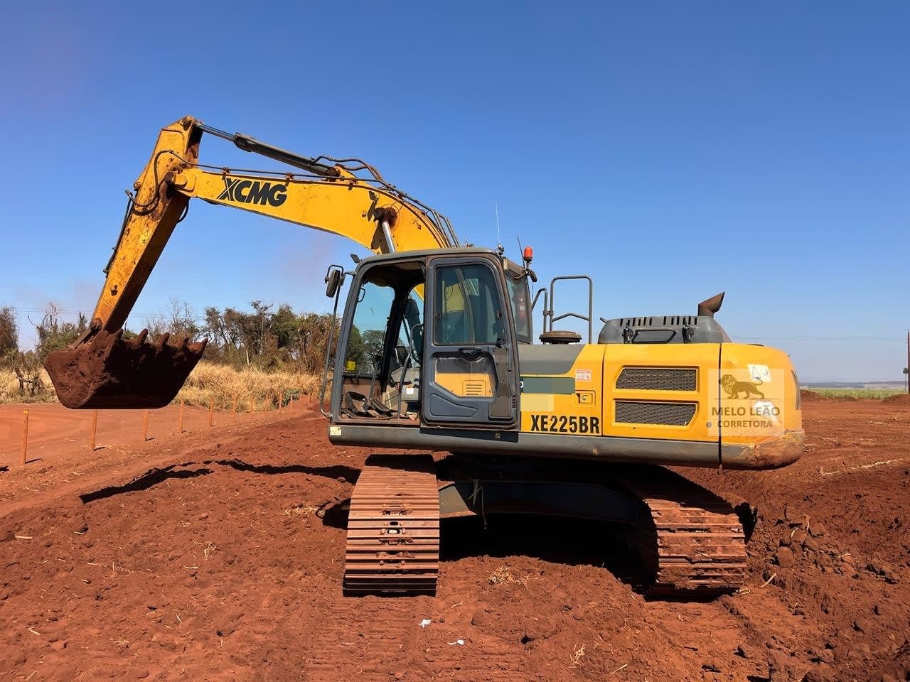 Escavadeira XCMG XE225BR 2023 - foto 1 de 7