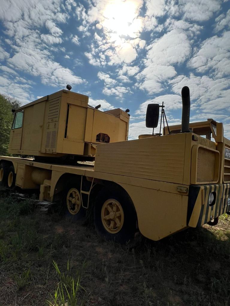 Guindaste LORAIN MOTO-CRANE 1987 - foto 1 de 1