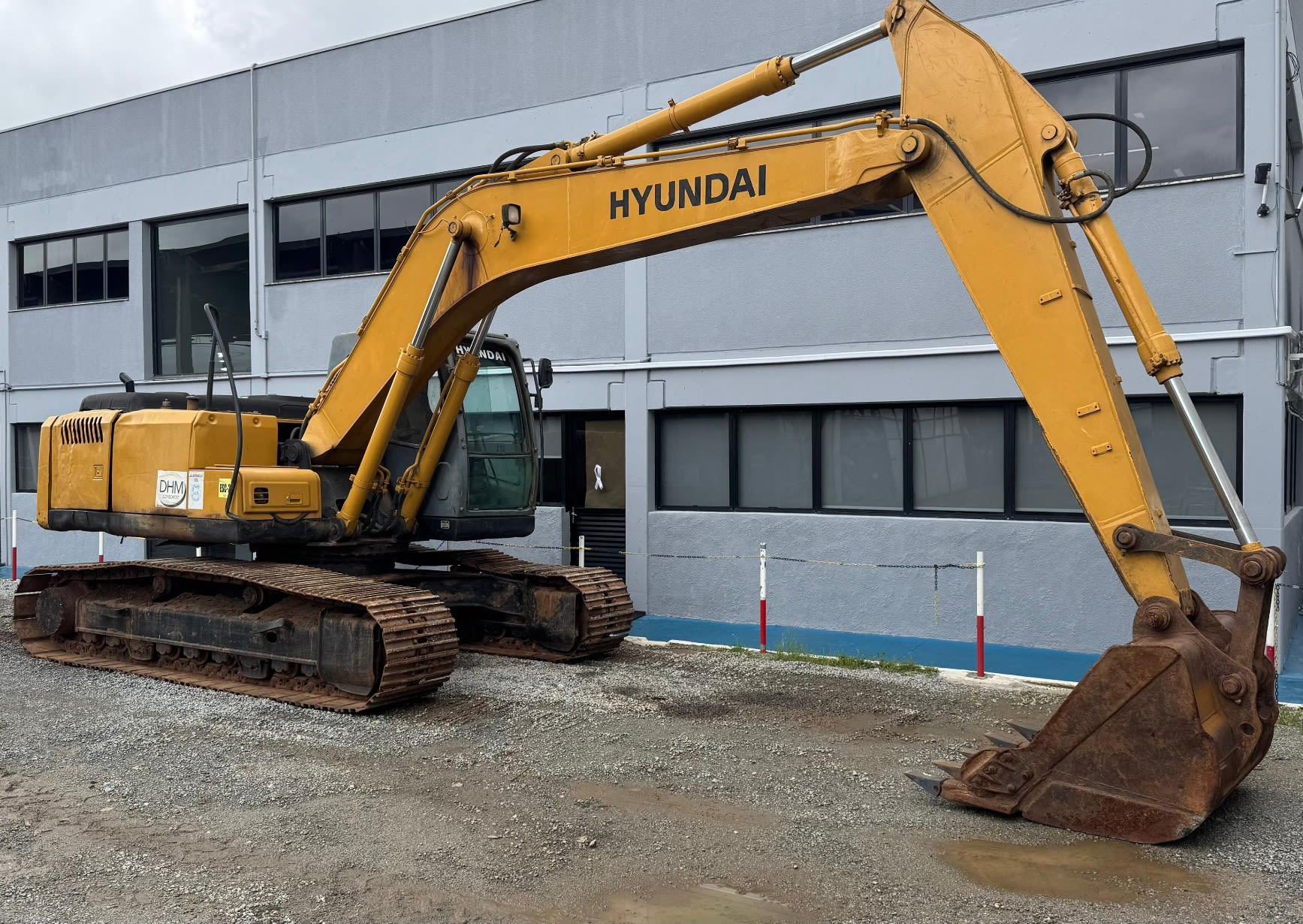Escavadeira Hyundai R210LC-7 2013 - foto 1 de 4