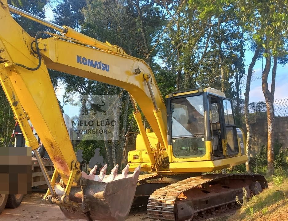 Escavadeira Komatsu PC160 LC 2008 - foto 1 de 6