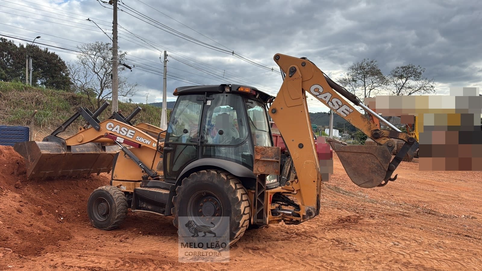Retroescavadeira Case 580N 2018 - foto 1 de 6