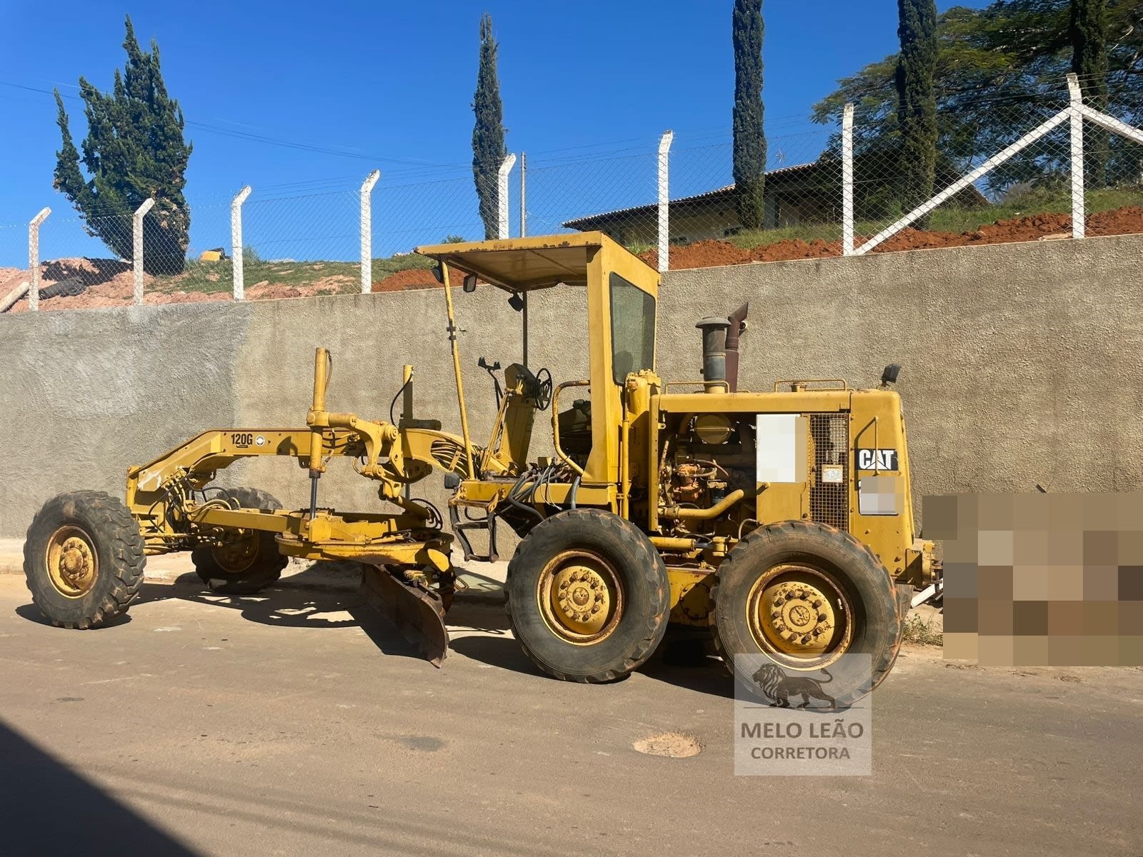 Motoniveladora Caterpillar Patrol 120G 1996 - foto 1 de 5