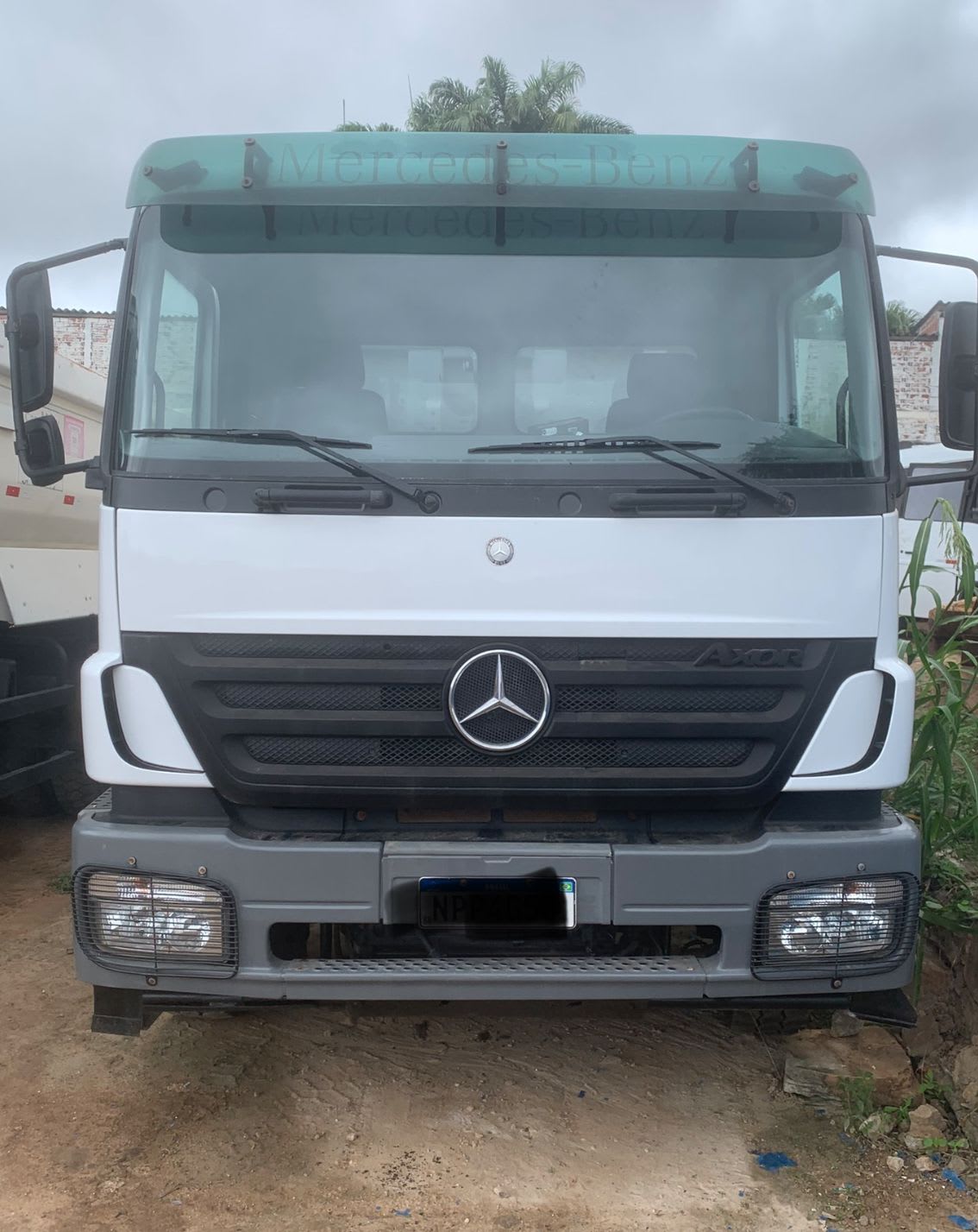 Caminhão Mercedes Benz 2831 2012 - foto 1 de 4