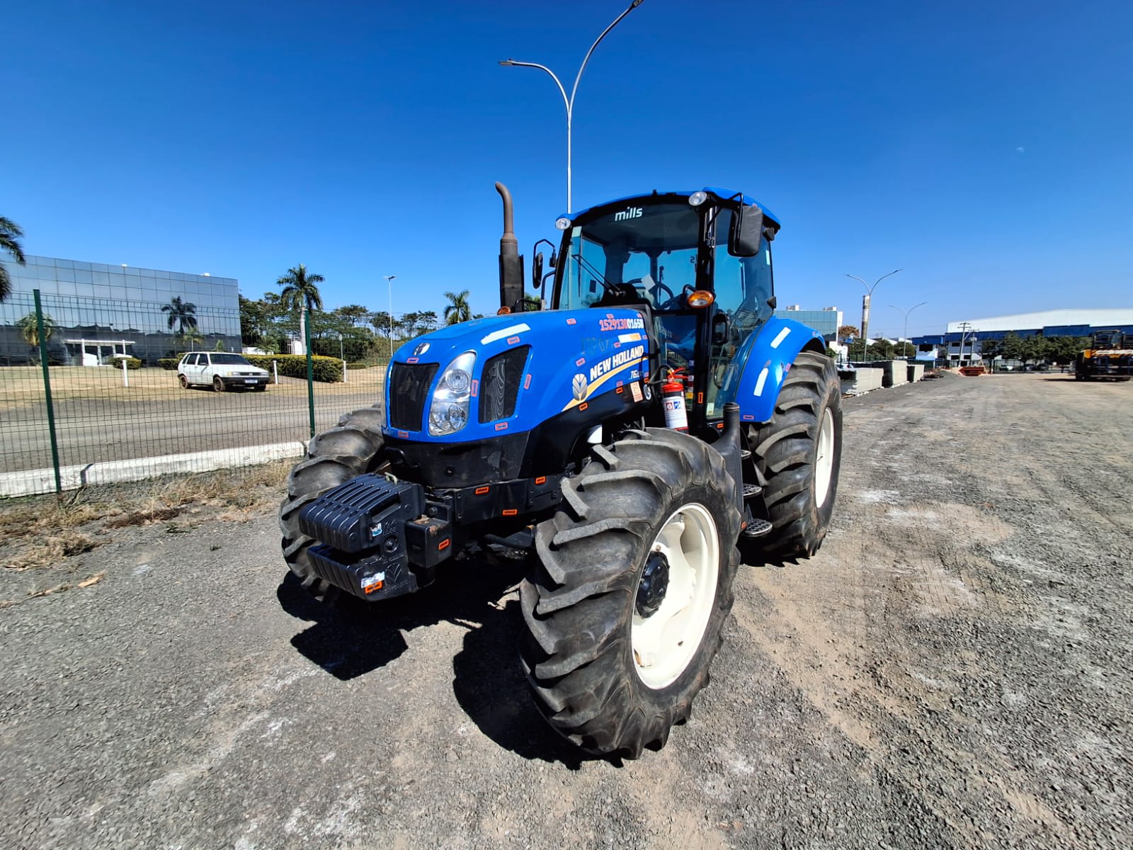 Trator agrícola New Holland T6.130 2023 - foto 1 de 8