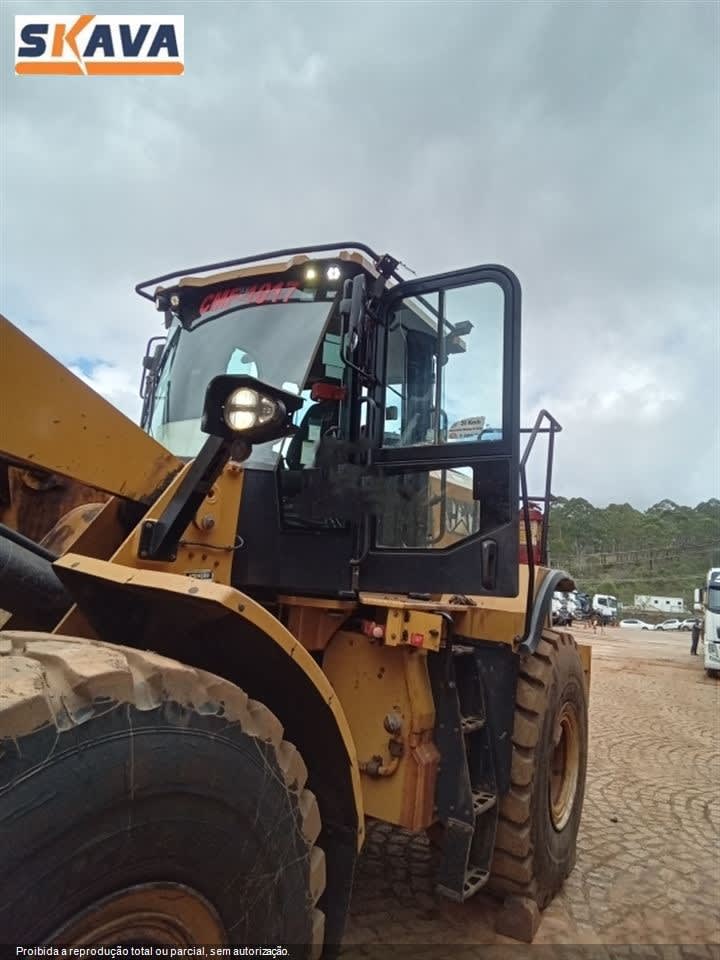 Pá Carregadeira Caterpillar  966L 2022 - foto 1 de 6