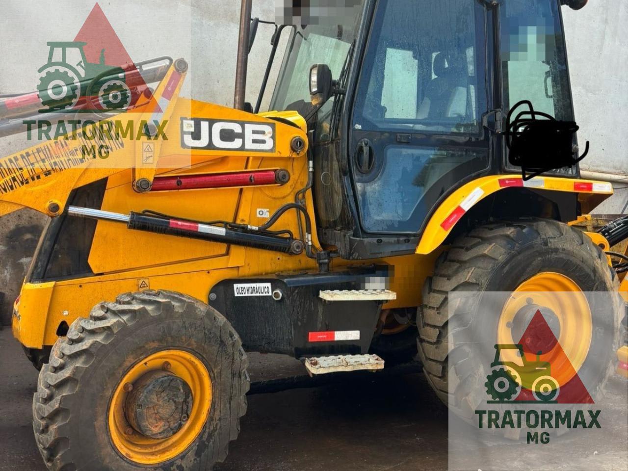 Retroescavadeira JCB 3CX 4X4 2020 - foto 1 de 6