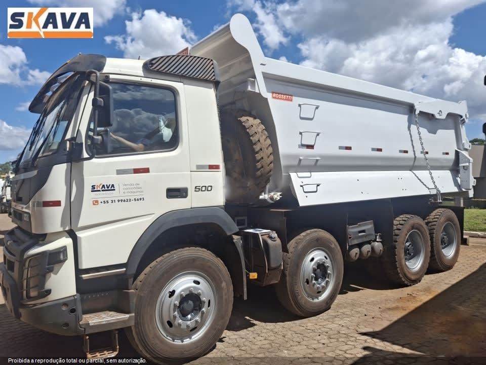 Caminhão Volvo FMX 500 8X4 2021 - foto 1 de 6