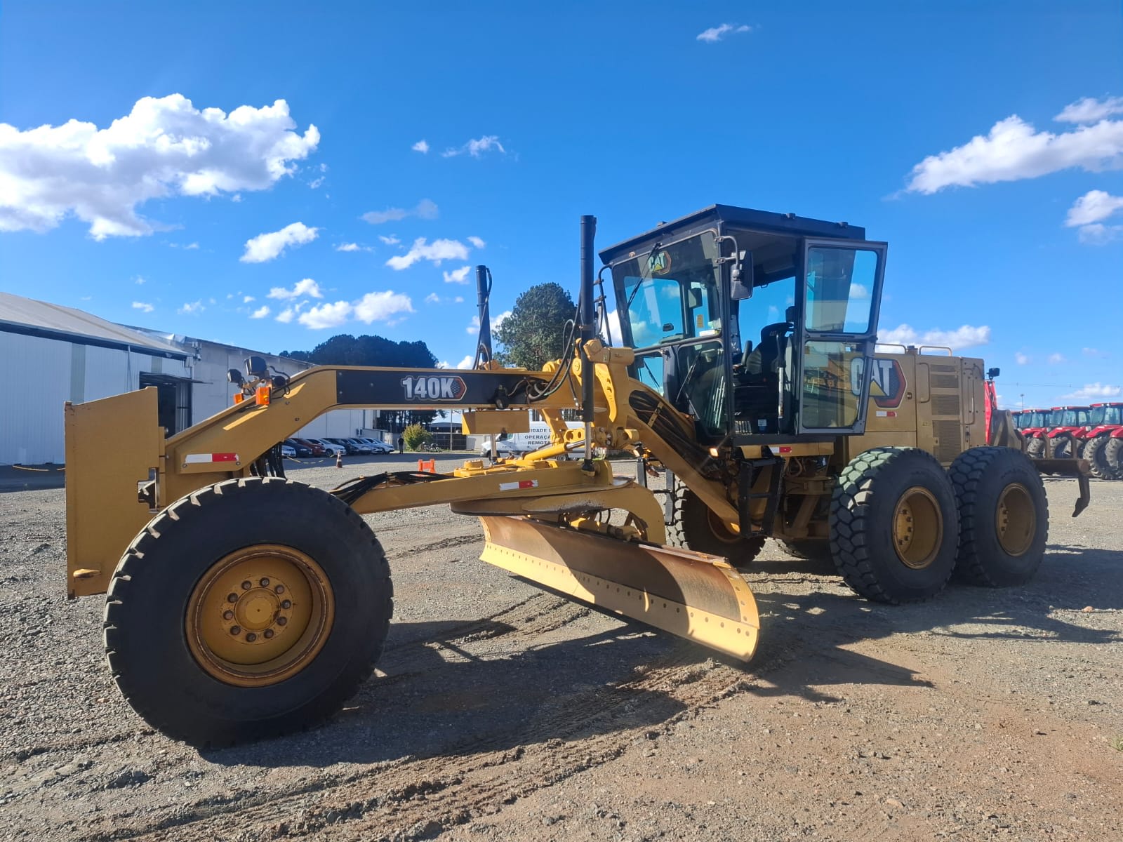 Motoniveladora Caterpillar 140K 2021 - foto 1 de 8