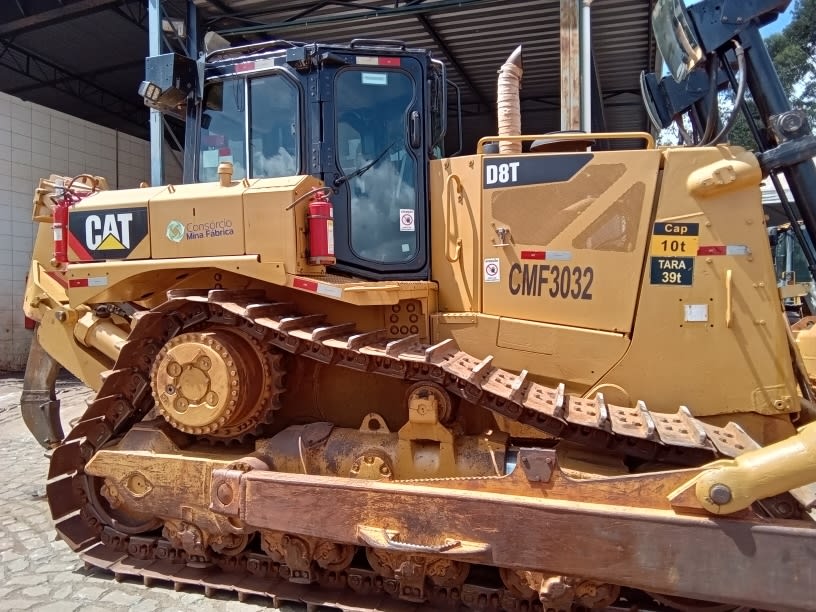 Trator de esteira Caterpillar D8T 2018 - foto 1 de 1