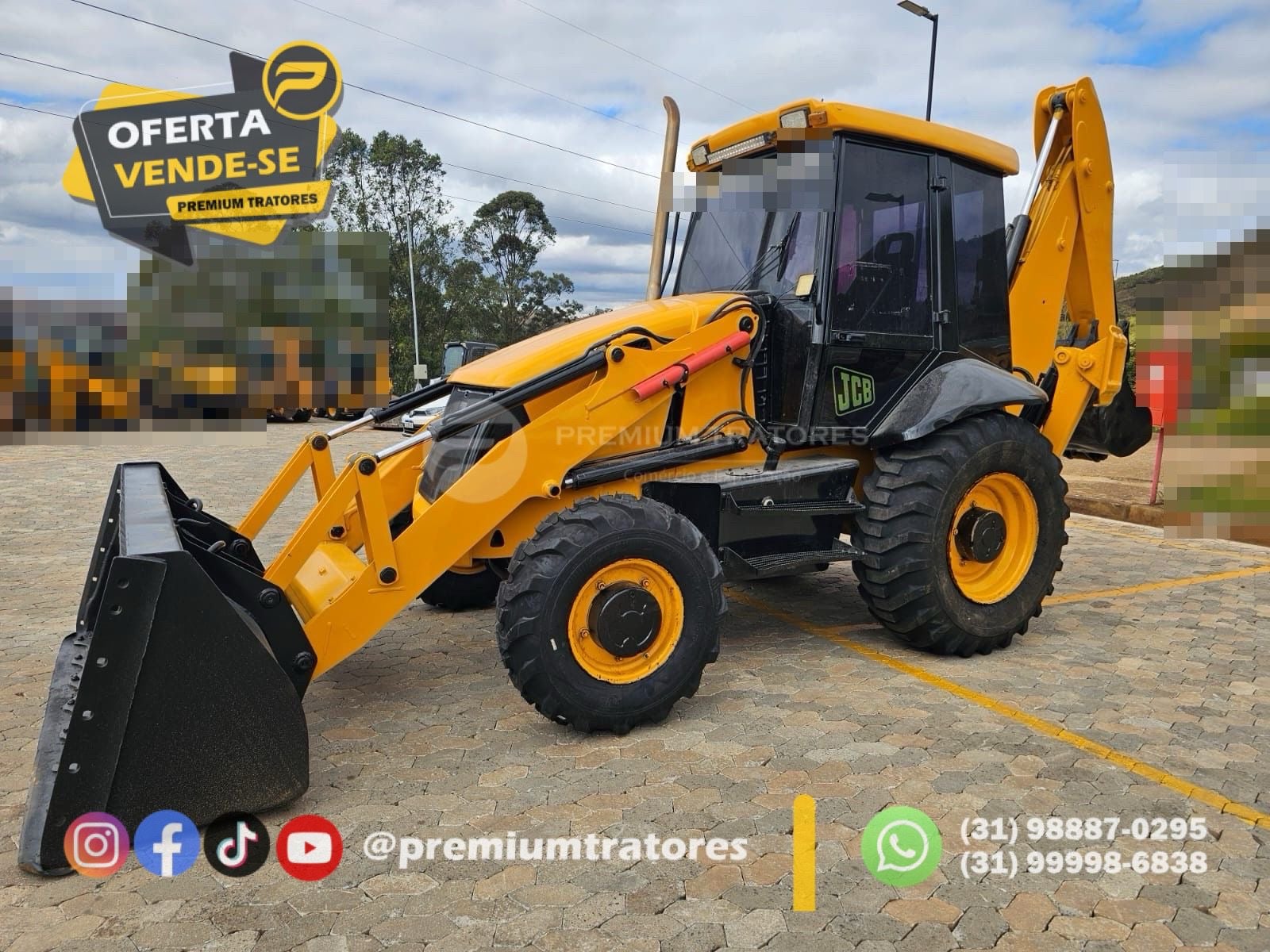Retroescavadeira JCB 3C 2013 - foto 1 de 4
