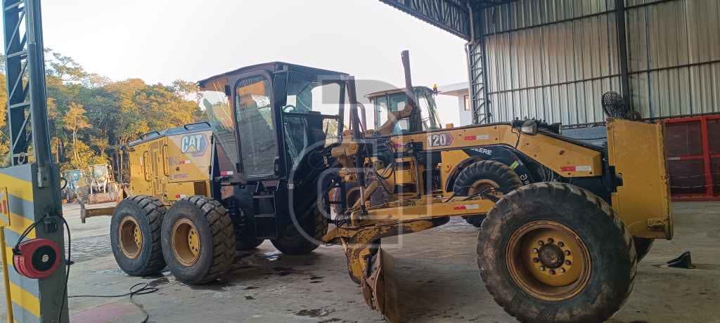 Motoniveladora CAT 120 2023 - foto 1 de 2