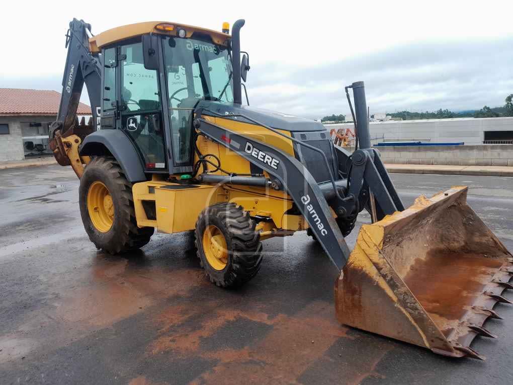 Retroescavadeira John Deere 310 L 2021 - foto 1 de 4