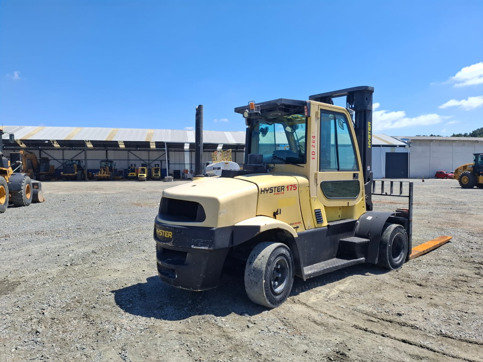 Empilhadeira Hyster H175FT2 2014 - foto 1 de 8