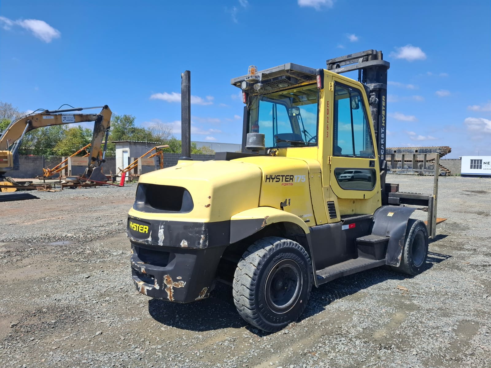 Empilhadeira Hyster H175FT2 2014 - foto 1 de 8