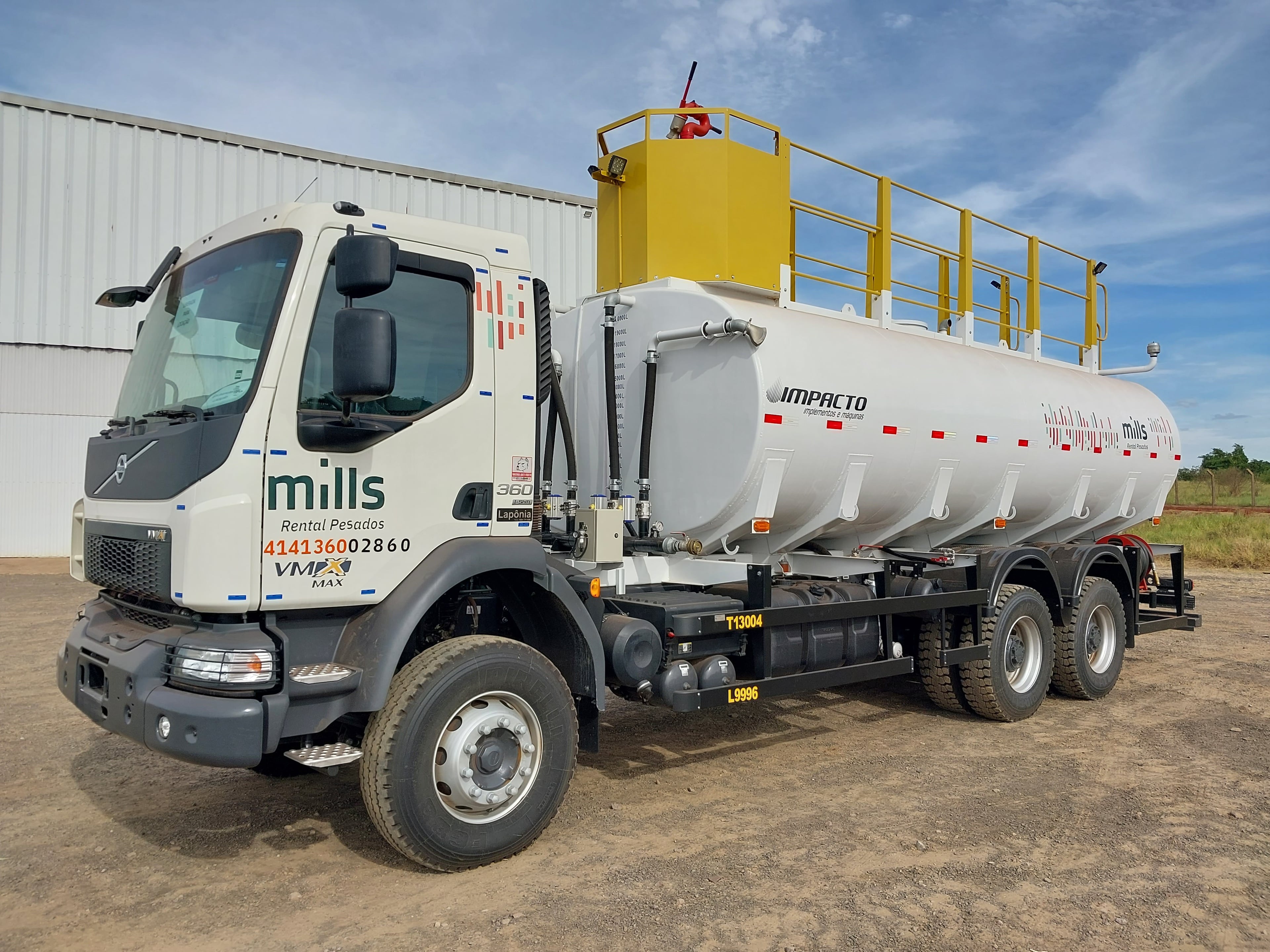Caminhão Volvo VMX 360 MAX 2024 - foto 1 de 8