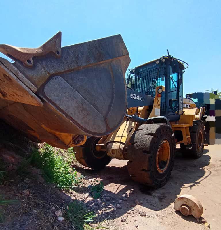 Pá Carregadeira John Deere 624K 2018 - foto 1 de 5
