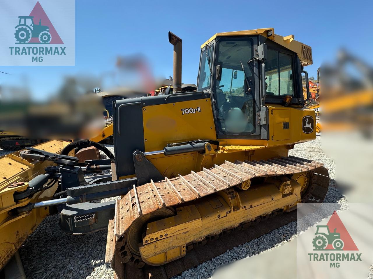 Trator de esteira John Deere 700J-II 2021 - foto 1 de 5