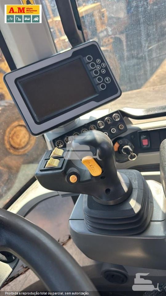 Pá Carregadeira Caterpillar 930K 2017 - foto 1 de 7