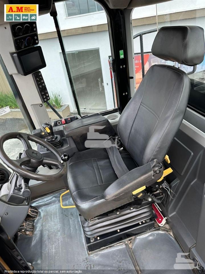 Pá Carregadeira Caterpillar 950L 2019 - foto 1 de 3