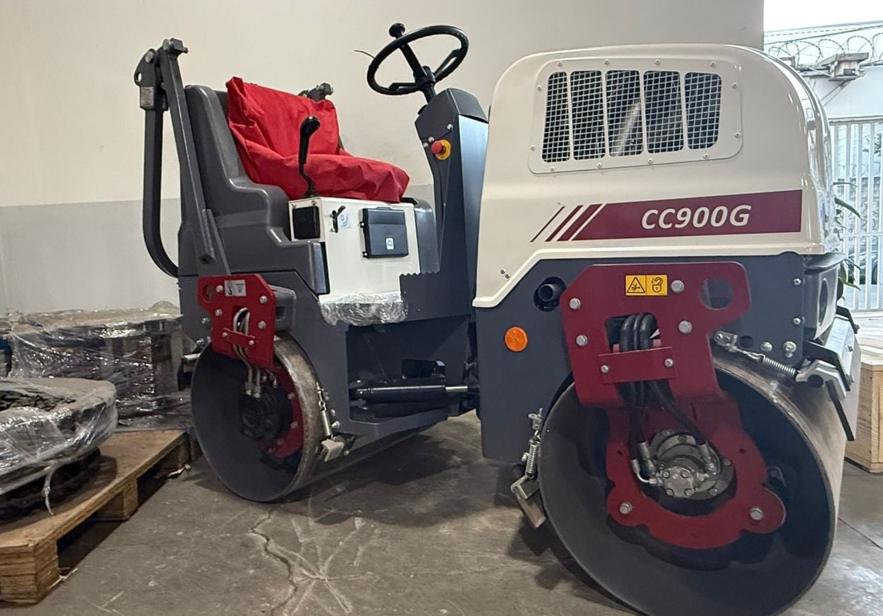 Rolo compactador Dynapac CC900G 2025 - foto 1 de 5